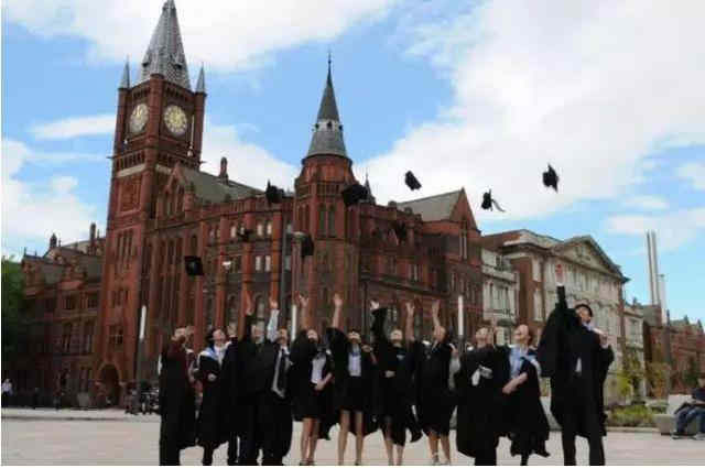 英国诺丁汉大学毕业证书图片（诺丁汉大学毕业时间）
